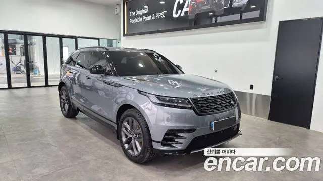 LAND ROVER RANGE ROVER VELAR 2025