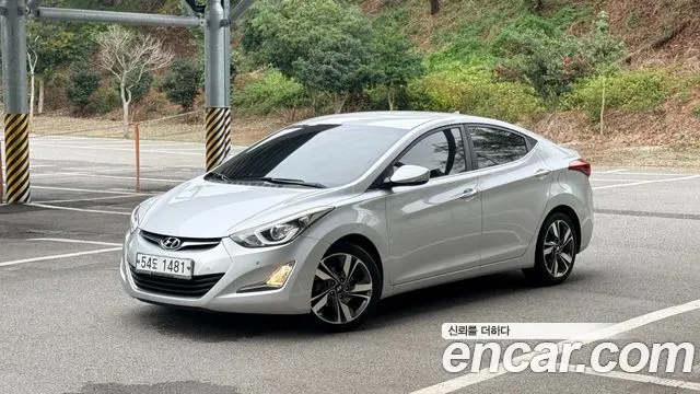 HYUNDAI AVANTE 2014 — 137 827 км, серебристый, Корея — под ключ — фото 12