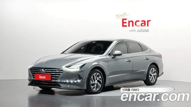 HYUNDAI SONATA HYBRID 2022
