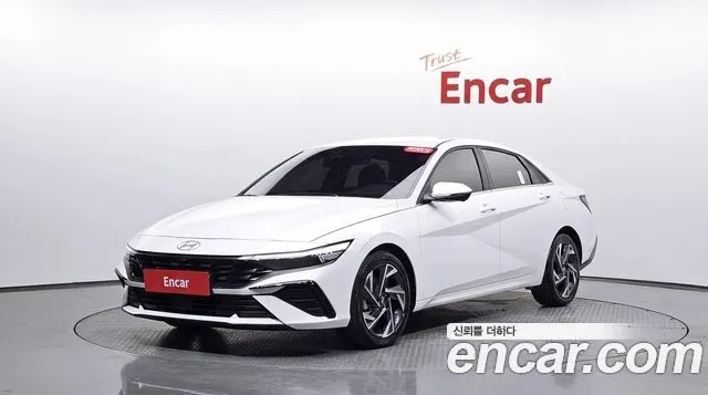 HYUNDAI AVANTE HYBRID 2026