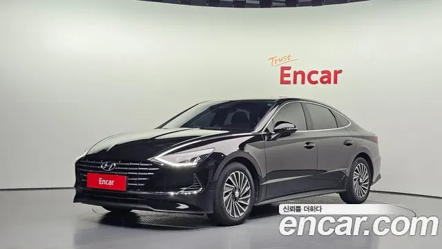 HYUNDAI SONATA HYBRID 2022