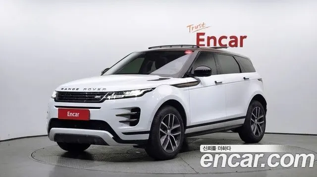 LAND ROVER RANGE ROVER EVOQUE 2024