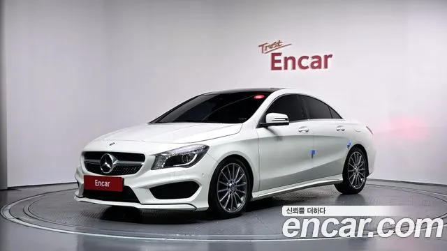 MERCEDES-BENZ CLA-CLASS C117 2015