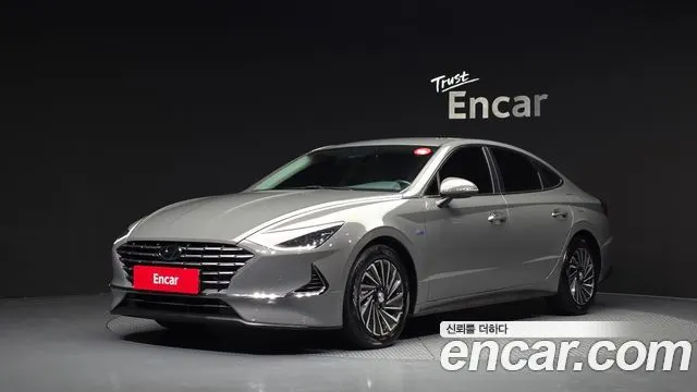 HYUNDAI SONATA HYBRID 2020