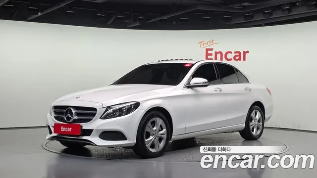 MERCEDES-BENZ C-CLASS W205 2016