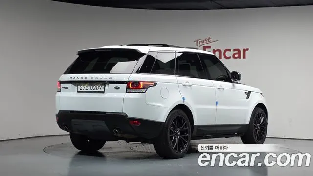 LAND ROVER RANGE ROVER SPORT 2016