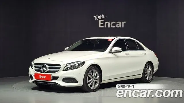 MERCEDES-BENZ C-CLASS W205 2016