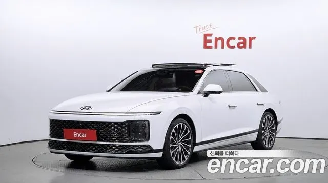 HYUNDAI GRANDEUR HYBRID 2023