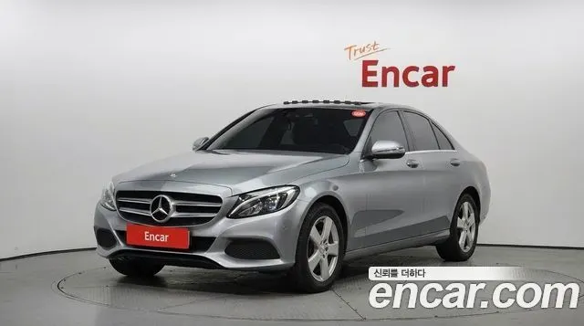MERCEDES-BENZ C-CLASS W205 2016