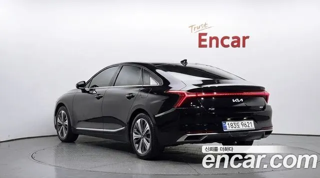 KIA K8 HYBRID 2023