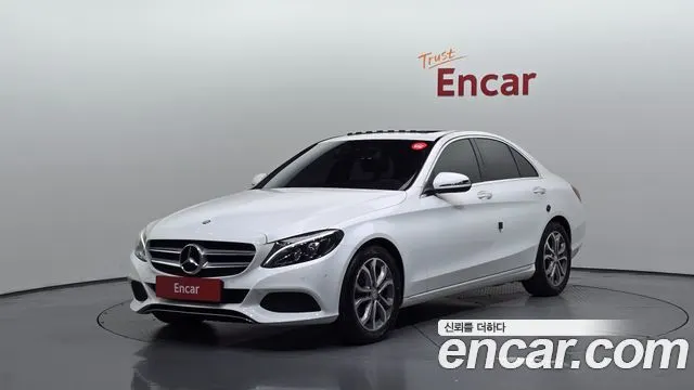 MERCEDES-BENZ C-CLASS W205 2016