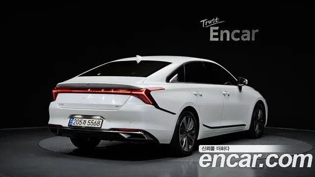 KIA K8 HYBRID 2023
