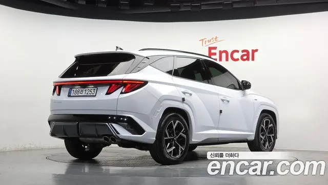 HYUNDAI TUCSON HYBRID 2024