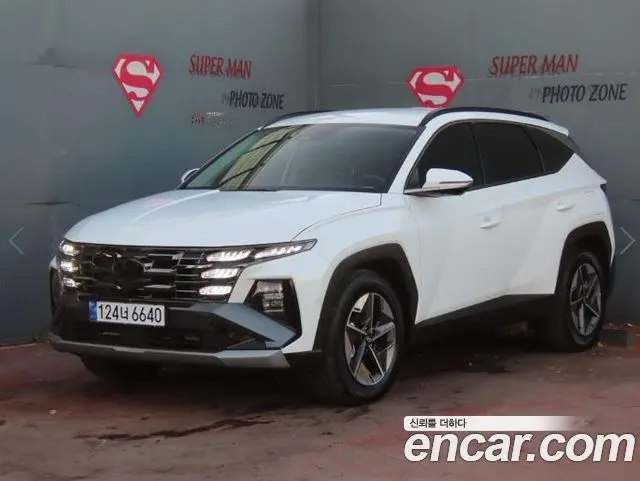 HYUNDAI TUCSON HYBRID 2024
