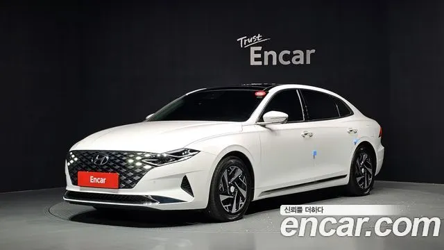 HYUNDAI GRANDEUR HYBRID 2022