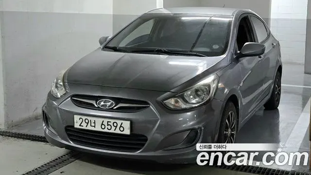 HYUNDAI ACCENT 2014 — из Кореи под ключ