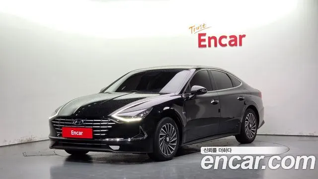 HYUNDAI SONATA HYBRID 2020