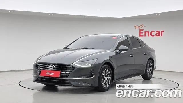 HYUNDAI SONATA HYBRID 2023