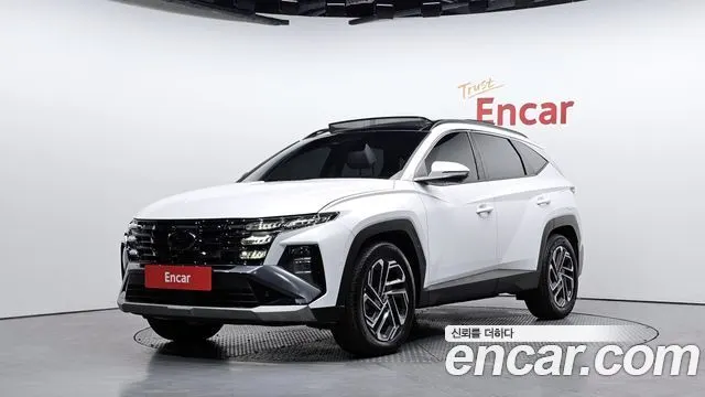 HYUNDAI TUCSON HYBRID 2024