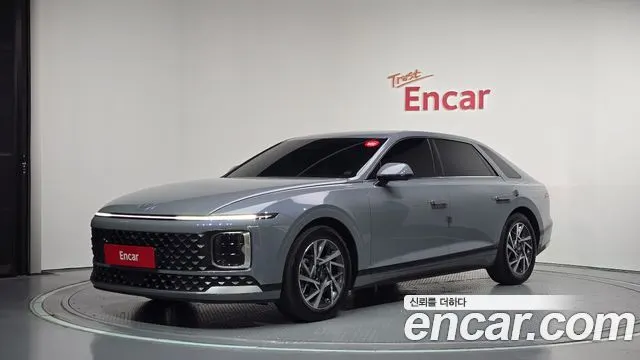 HYUNDAI GRANDEUR HYBRID 2025