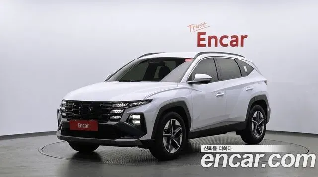 HYUNDAI TUCSON HYBRID 2025