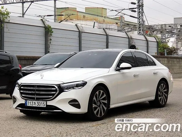 MERCEDES-BENZ E-CLASS W214 2026