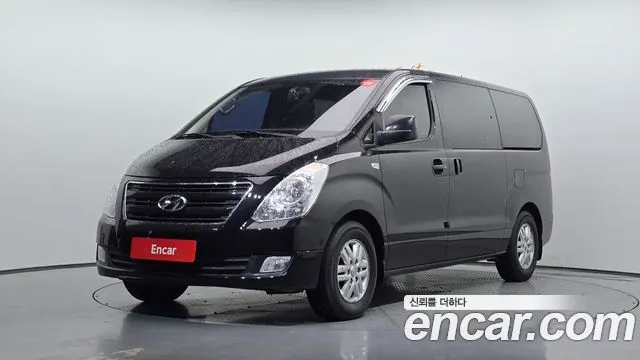 HYUNDAI GRAND STAREX 2017