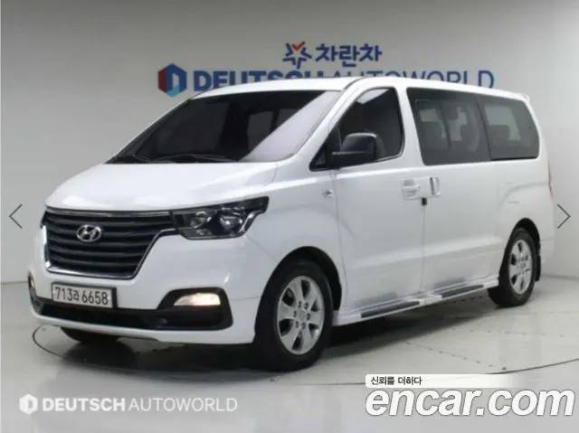 HYUNDAI GRAND STAREX 2019