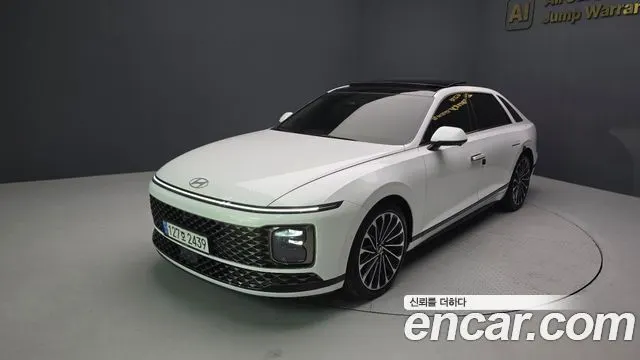 HYUNDAI GRANDEUR HYBRID 2023