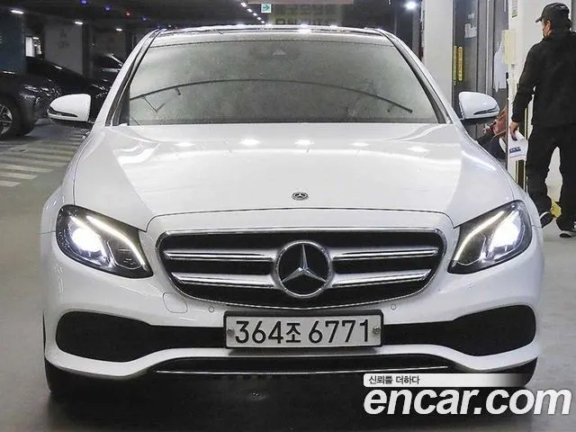 MERCEDES-BENZ E-CLASS W213 2019