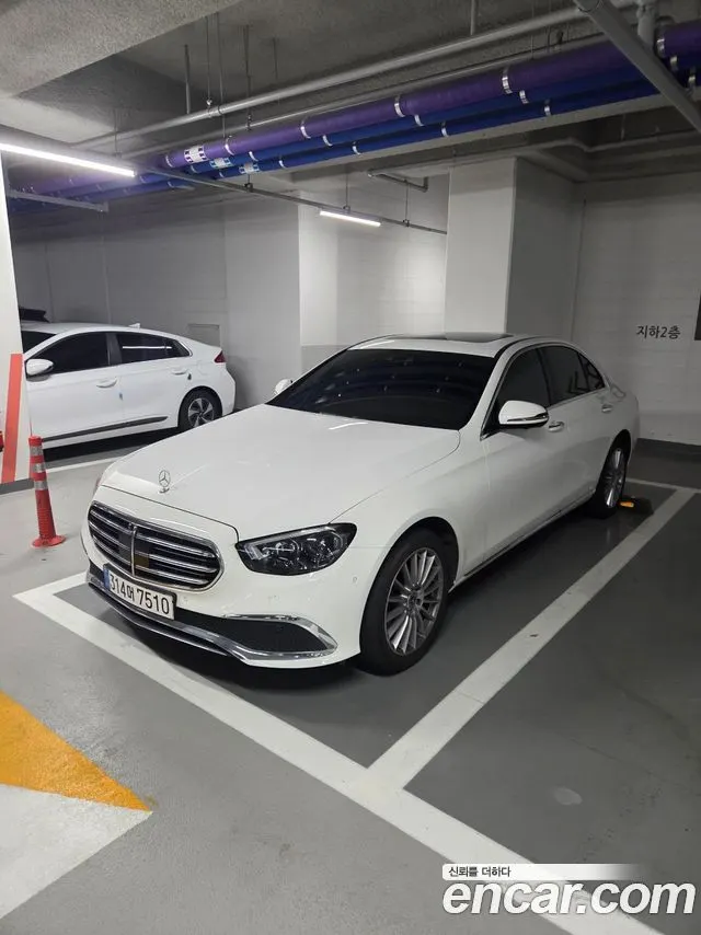 MERCEDES-BENZ E-CLASS W213 2023