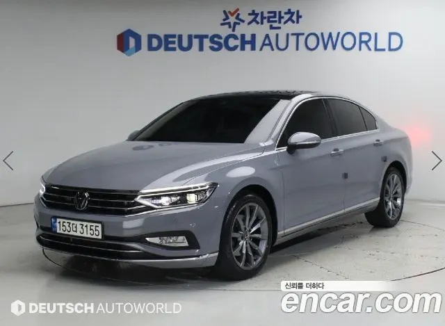 VOLKSWAGEN PASSAT 2022 — 62 830 км, серебристо-серый, Корея — под ключ — фото 1