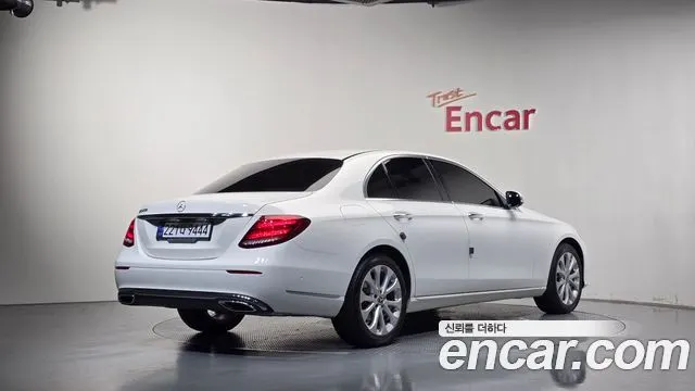 MERCEDES-BENZ E-CLASS W213 2019